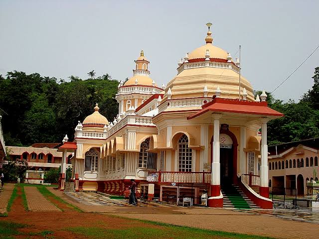 Mangueshi Temple - Goa - Connecting Traveller