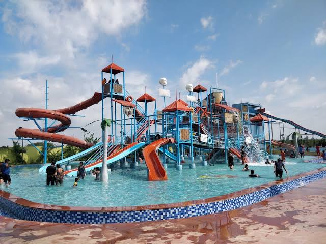 Nilansh Theme Park - Lucknow - Connecting Traveller